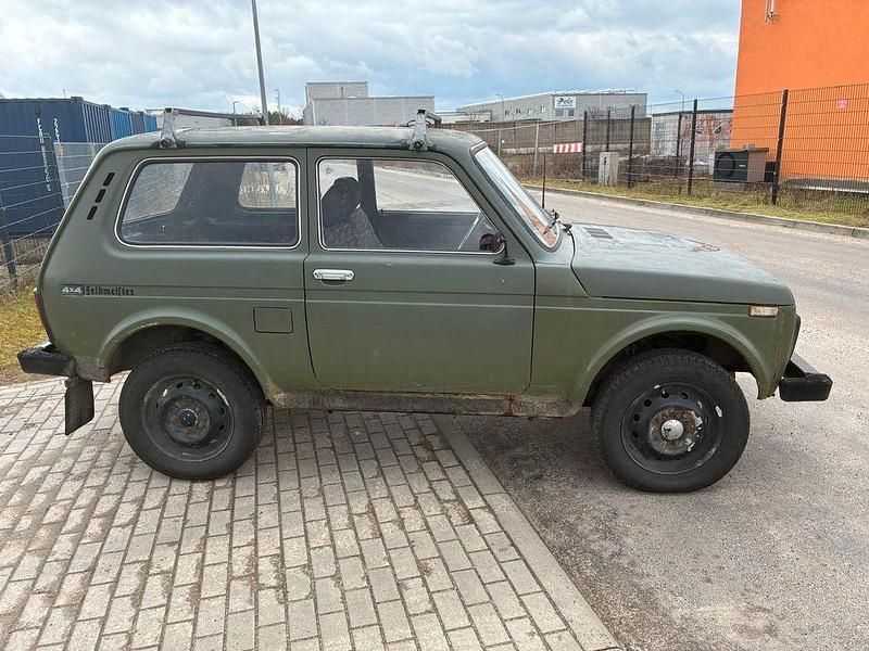 Gebraucht Lada niva 80 PS (58 kW) 2001 Grün SUV