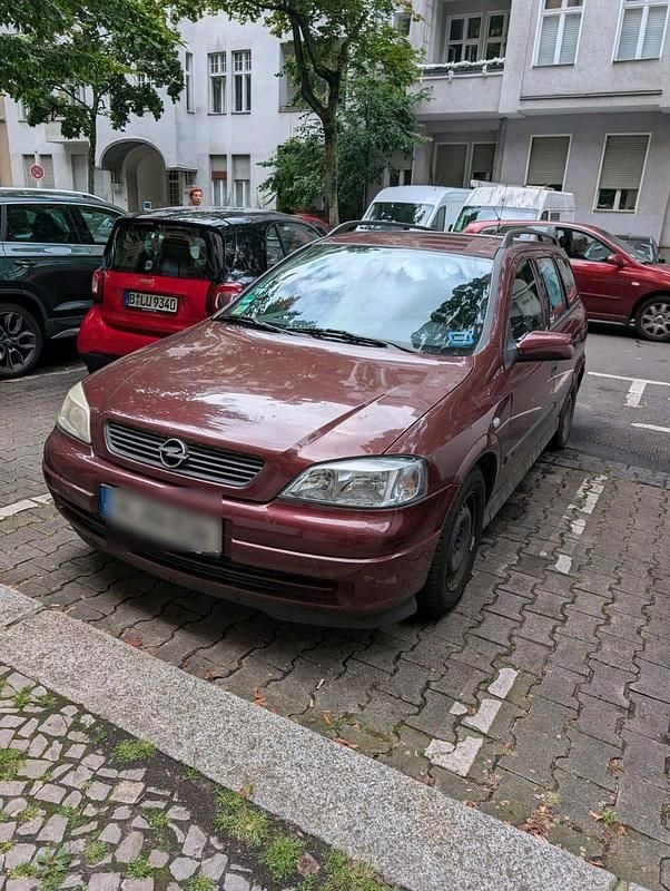 Rot Gebraucht 2002 Opel Astra Kombi | 550 € - Bild 1/4