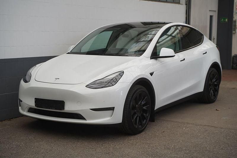 Gebraucht Tesla Model Y Long Range AWD 378 kW (514 PS) 2022 Weiß SUV