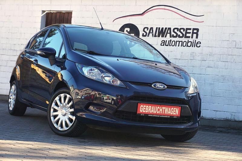 Gebraucht Ford Fiesta Trend 82 PS (60 kW) 2012 Blau Kleinwagen