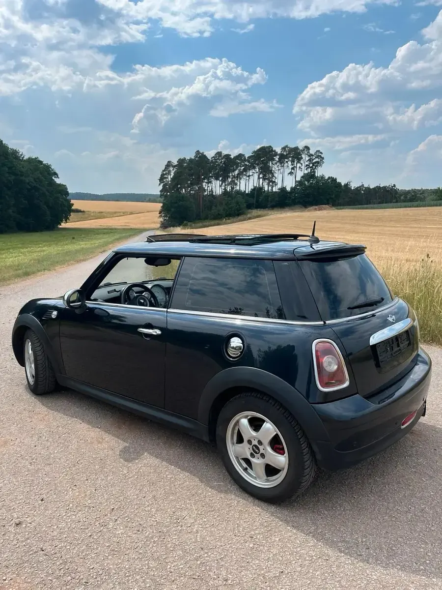 Gebraucht Mini Cooper 120 PS (88 kW) 2009 Schwarz Kleinwagen