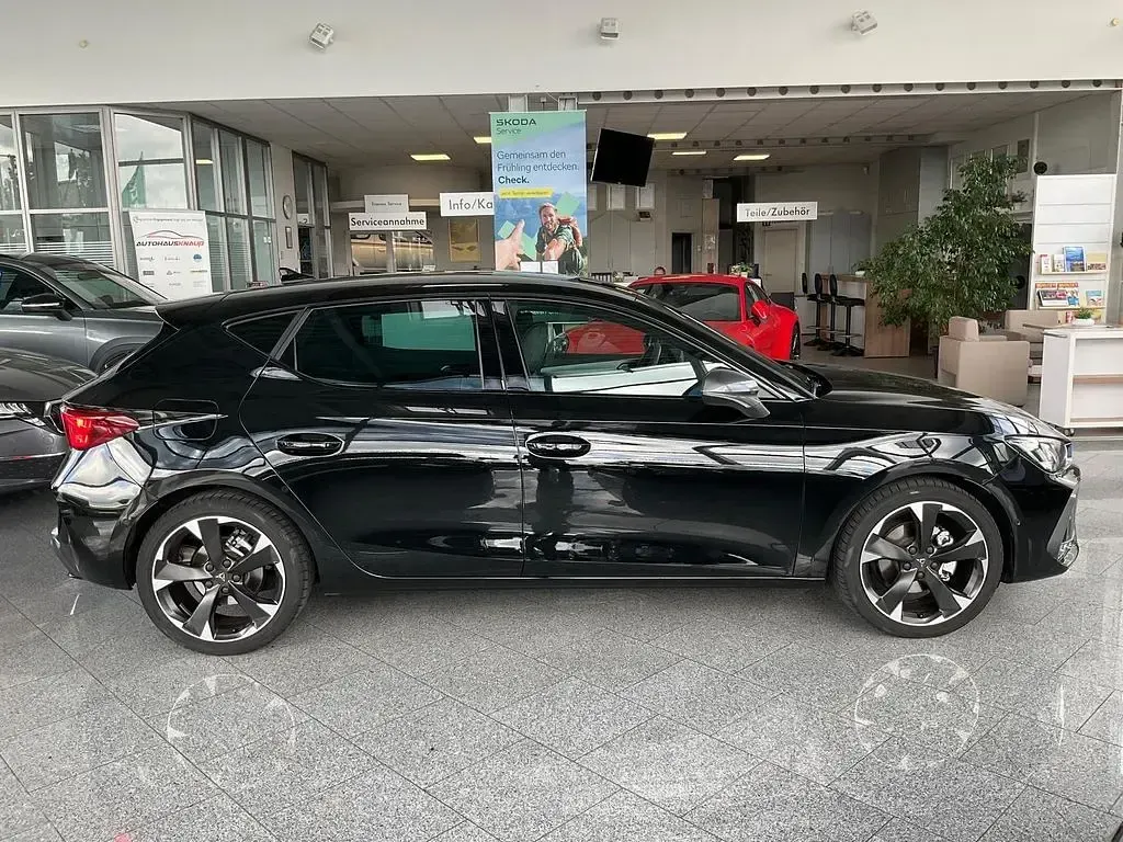 Gebraucht Cupra Leon 150 PS (110 kW) 2025 Schwarz Limousine