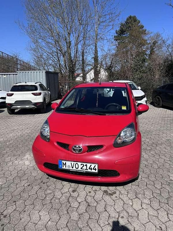 Gebraucht 2007 Toyota Aygo Kleinwagen | 3.300 € (Teuer) - Bild 1/4