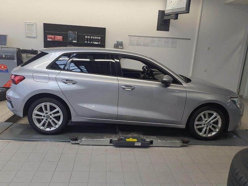 Gebraucht Audi A3 S-Line 204 PS (150 kW) 2022 Florettsilber metallic Limousine