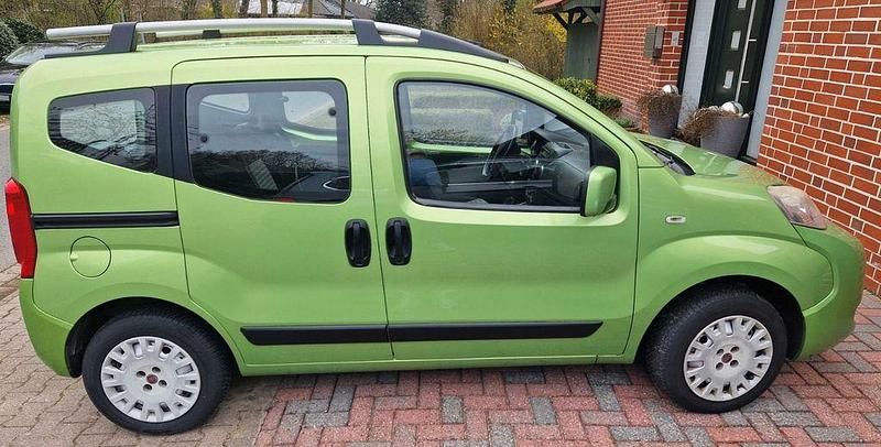 Gebraucht Fiat Qubo Dynamic 73 PS (53 kW) 2010 Grün Van / Kleinbus