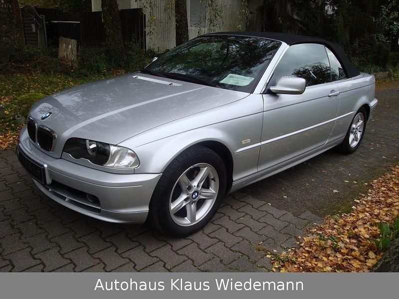 Titan silber Gebraucht 2001 BMW 320 Cabriolet M Sport Cabrio | 12.500 € (Fairer Preis) - Bild 1/4