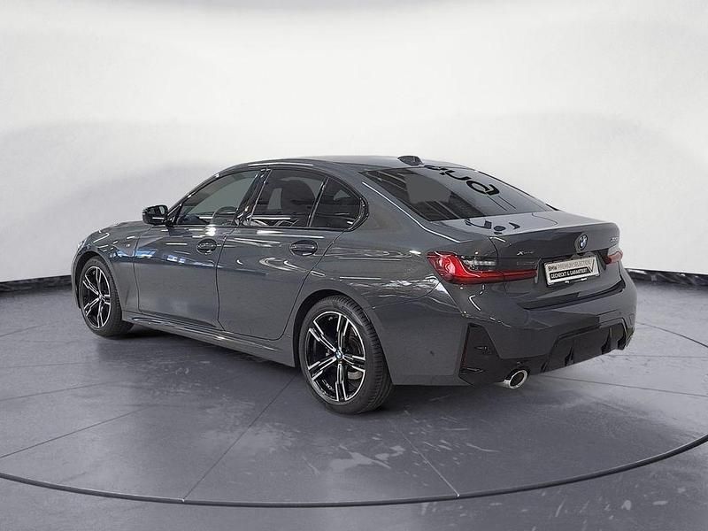 Gebraucht BMW 320 Performance 190 PS (139 kW) 2025 Grau Limousine