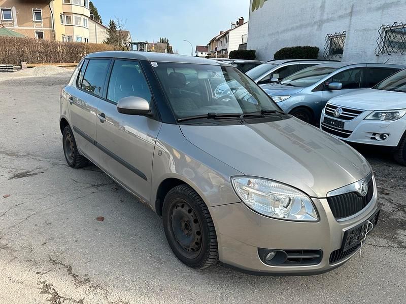 Gebraucht Skoda Fabia 60 PS (44 kW) 2007 Limousine