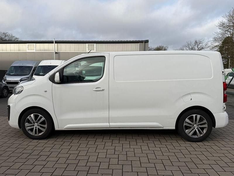 Gebraucht Peugeot Expert Premium 179 PS (131 kW) 2018 Weiß Van