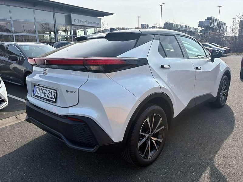 Gebraucht Toyota C-HR 140 PS (102 kW) 2025 Platinumweiss perleffekt / dac SUV