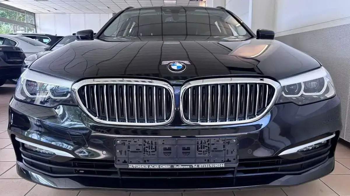 Używany BMW 530 Performance 265 KM (194 kW) 2019 Czarny Kombi