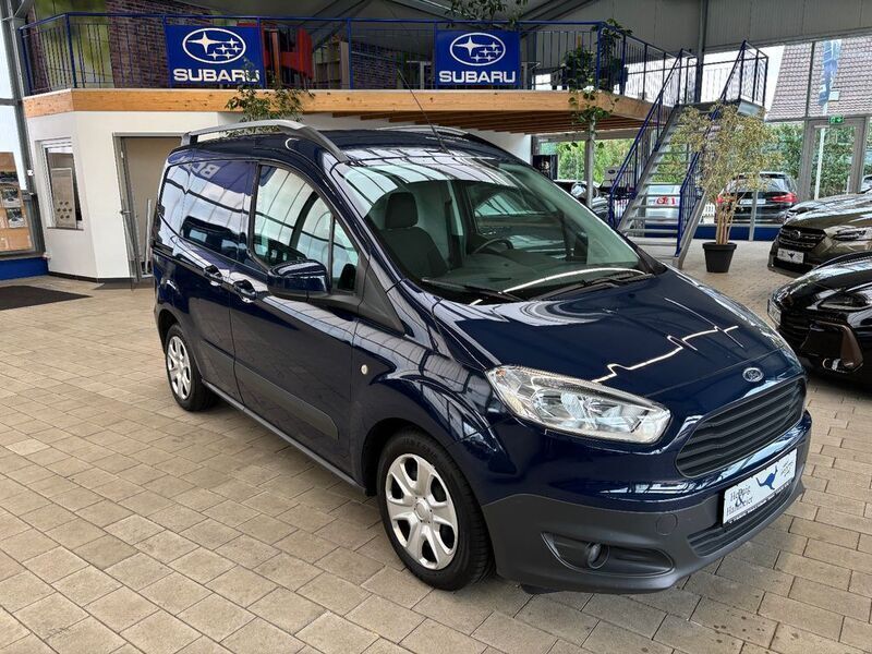 Blau Gebraucht 2016 Ford Transit Trend Van / Kleinbus | 9.950 € (Etwas zu teuer) - Bild 1/4