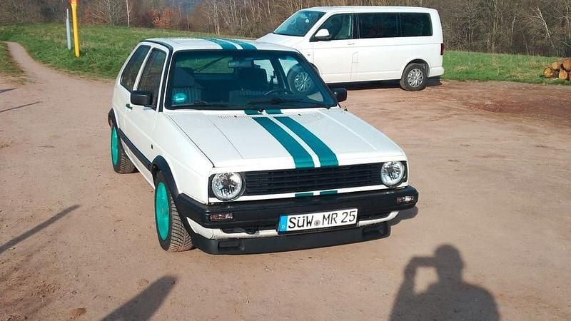 Gebraucht VW Golf II 69 PS (50 kW) 1990 Weiß Kleinwagen