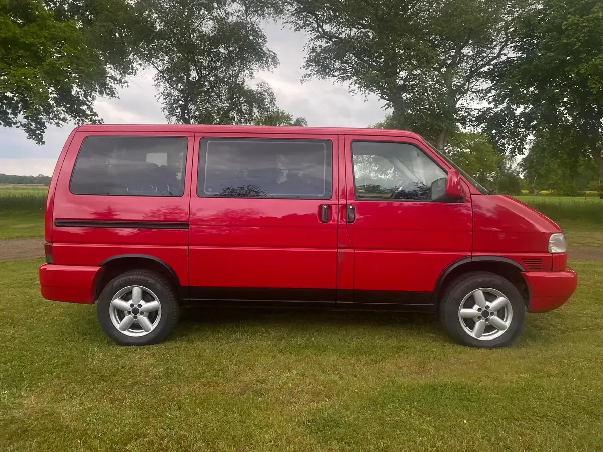 Używany VW T4 151 KM (111 kW) 1999 Czerwony Van