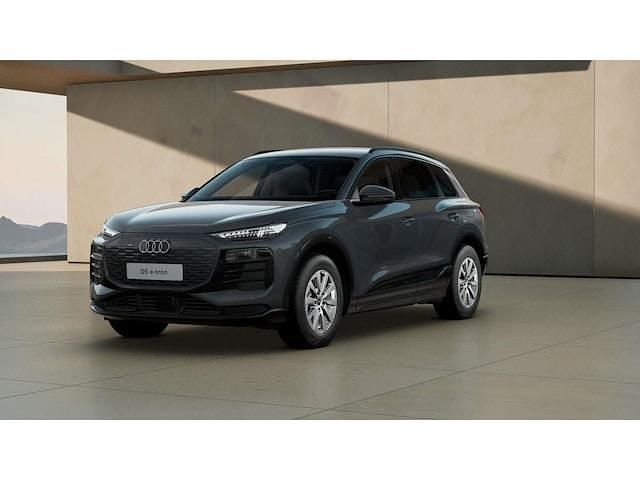 Gebraucht Audi Q6 e-tron Ambiente 185 kW (252 PS) 2025 Magnetgrau SUV