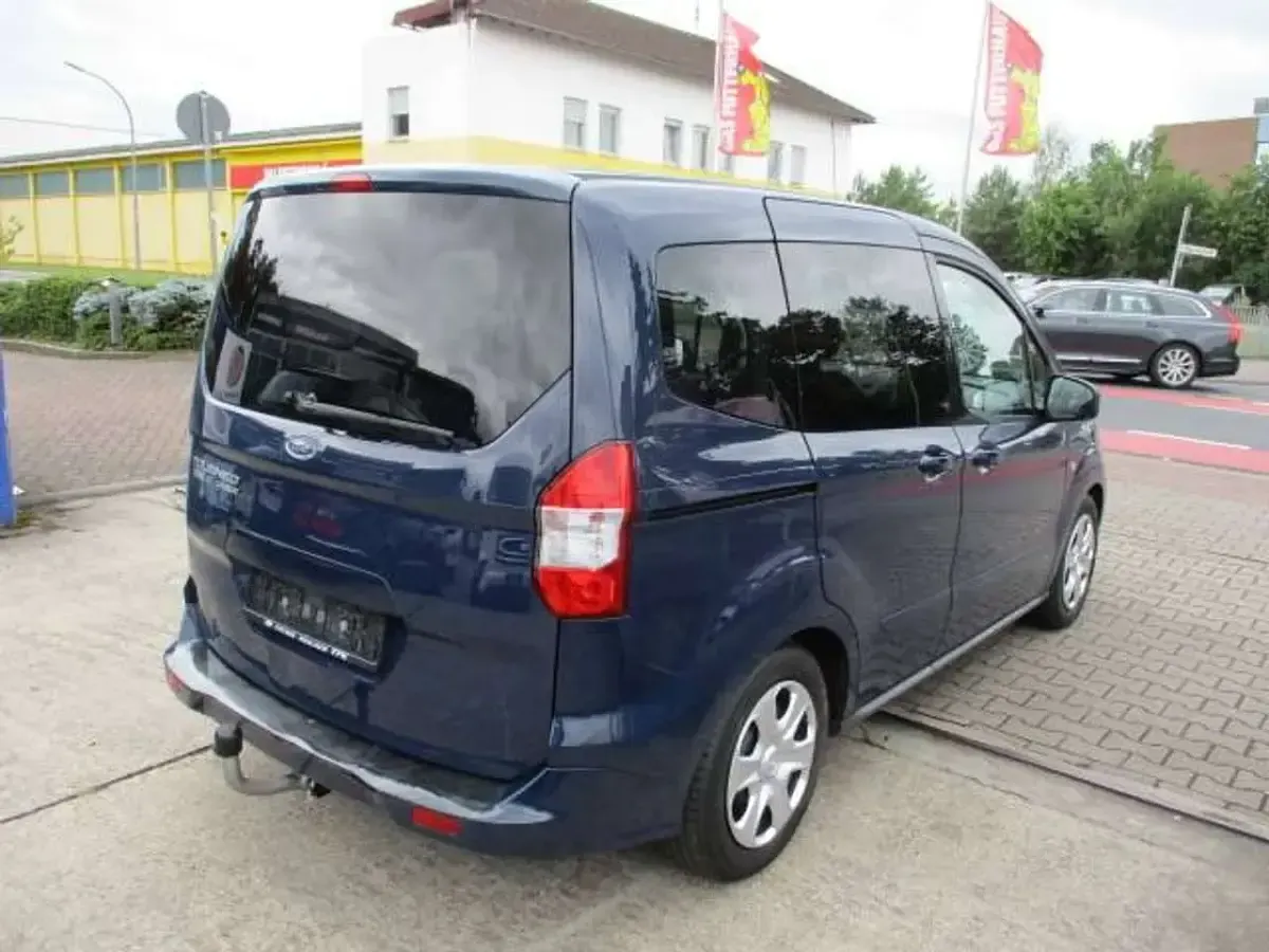 Gebraucht Ford Tourneo 95 PS (69 kW) 2015 Blau Kombi