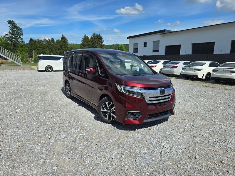 Gebraucht Honda Odyssey 150 PS (110 kW) 2018 Rot Van / Kleinbus