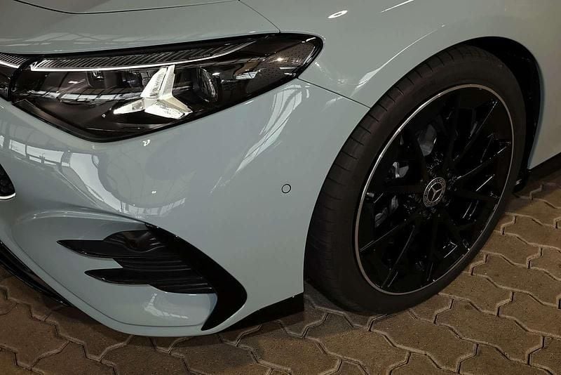 Gebraucht Mercedes CLA200 AMG 163 PS (119 kW) 2026 Unilack aquamint Coupé