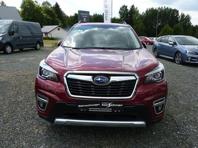 Gebraucht Subaru Forester Active 150 PS (110 kW) 2021 Rot SUV