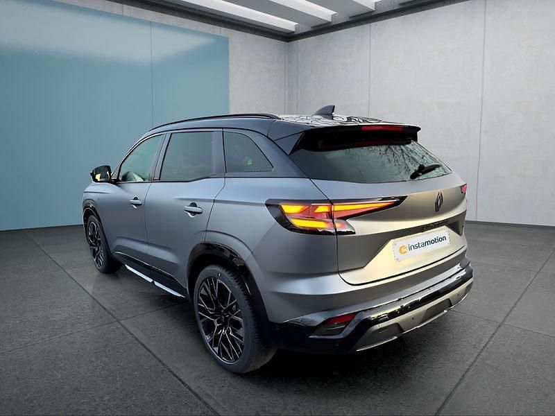 Neu Renault Austral 199 PS (146 kW) 2025 Grau SUV