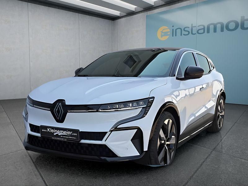 Weiß Gebraucht 2023 Renault Mégane Limousine | 33.249 € (Fairer Preis) - Bild 1/4