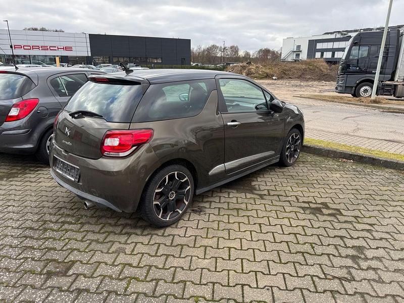 Gebraucht Citroën DS3 120 PS (88 kW) 2012 Braun Kleinwagen