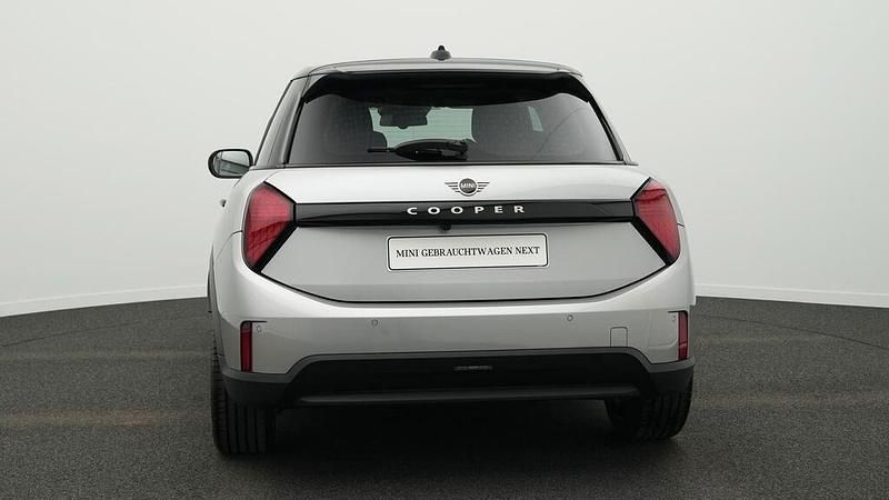 Occasion Mini Cooper 114 kW (156 PK) 2025 Zilver Hatchback