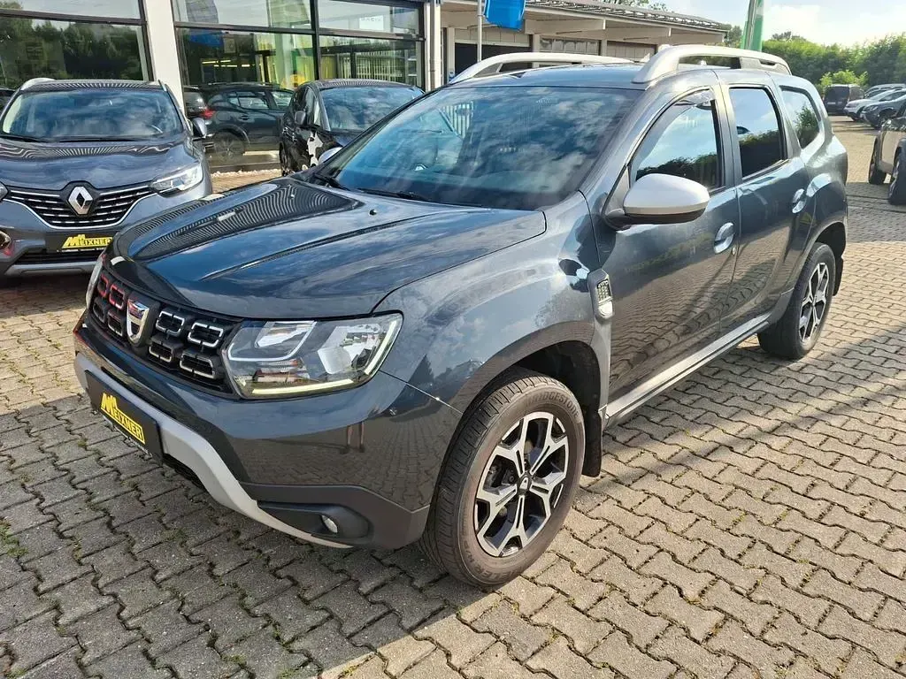 Gebraucht Dacia Duster Prestige 114 PS (83 kW) 2019 Grau SUV