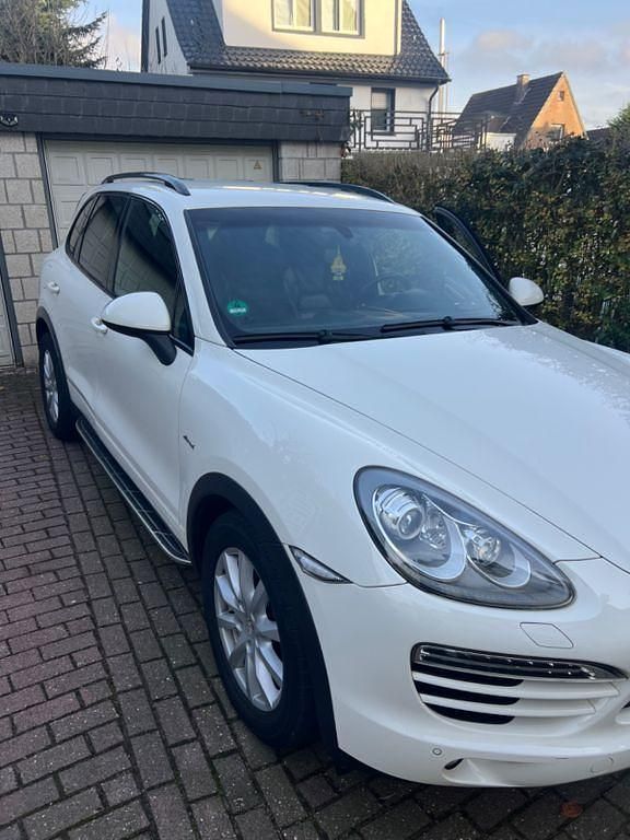 Gebraucht Porsche Cayenne 245 PS (180 kW) 2011 Weiß SUV