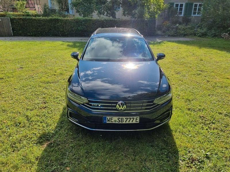 Schwarz Gebraucht 2020 VW Passat GTE Kombi | 18.400 € (Guter Preis) - Bild 1/4
