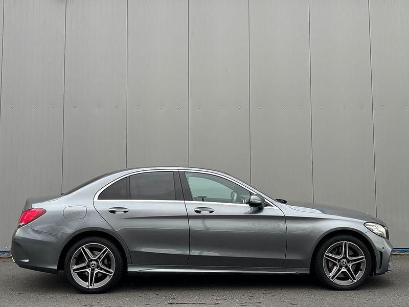 Gebraucht Mercedes C300 AMG line 258 PS (189 kW) 2018 Grau Limousine
