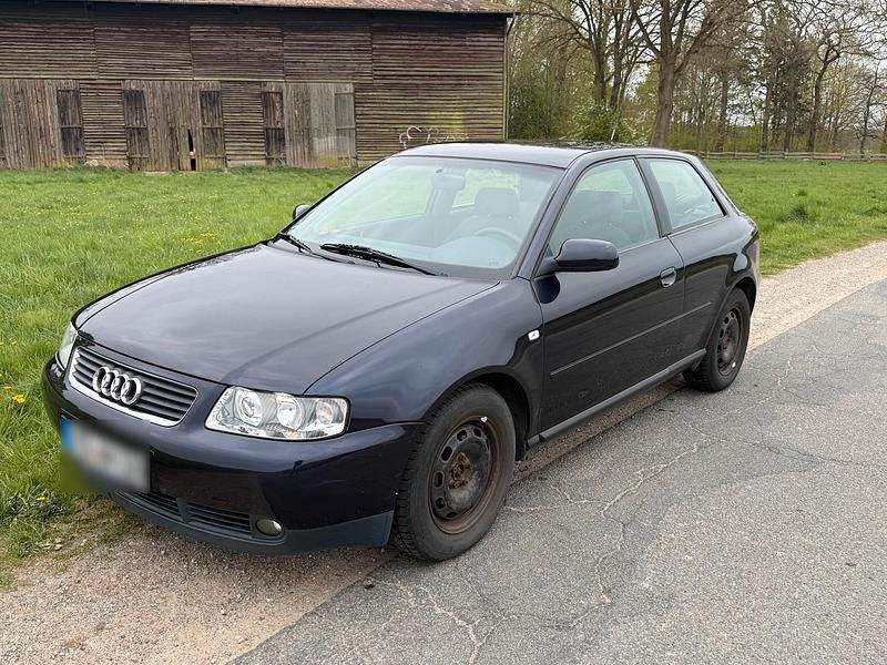 Usado Audi A3 101 HP (74 kW) 2003 Andere farben Citadino