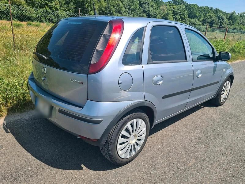 Gebraucht Opel Corsa 101 PS (74 kW) 2003 Silber Kleinwagen