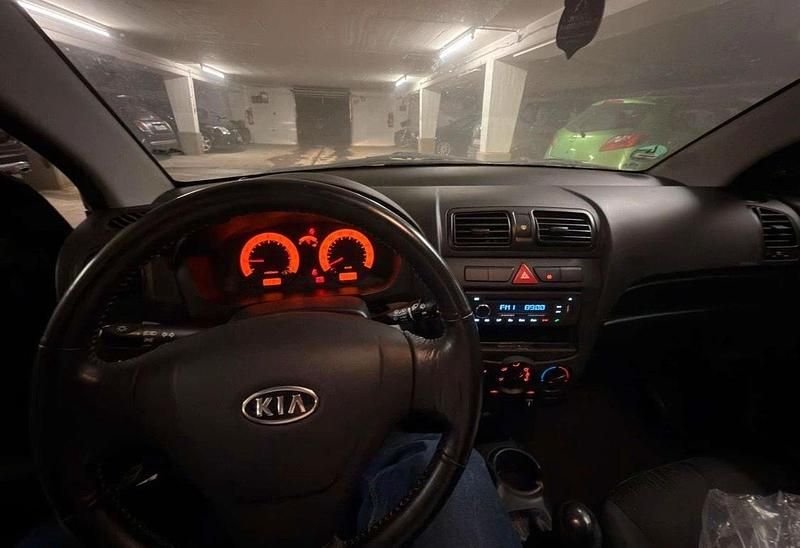 Gebraucht Kia Picanto 65 PS (47 kW) 2008 Schwarz Kleinwagen