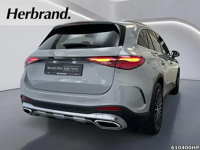Gebraucht Mercedes GLC300 AMG 258 PS (189 kW) 2025 Manufaktur lack manufaktur alp SUV