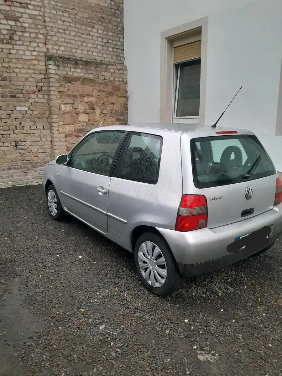 Gebraucht VW Lupo 50 PS (36 kW) 2002 Silber Kleinwagen