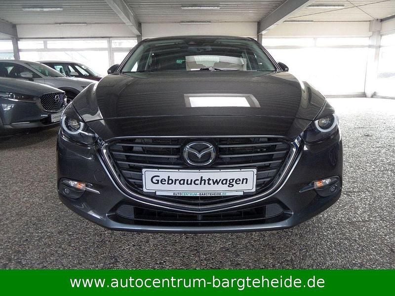 Grau Gebraucht 2014 Mazda 3 Sports-Line Limousine | 12.990 € (Fairer Preis) - Bild 1/4