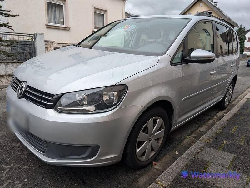 Silber Gebraucht 2014 VW Touran Van / Kleinbus | 10.300 € (Fairer Preis) - Bild 1/4