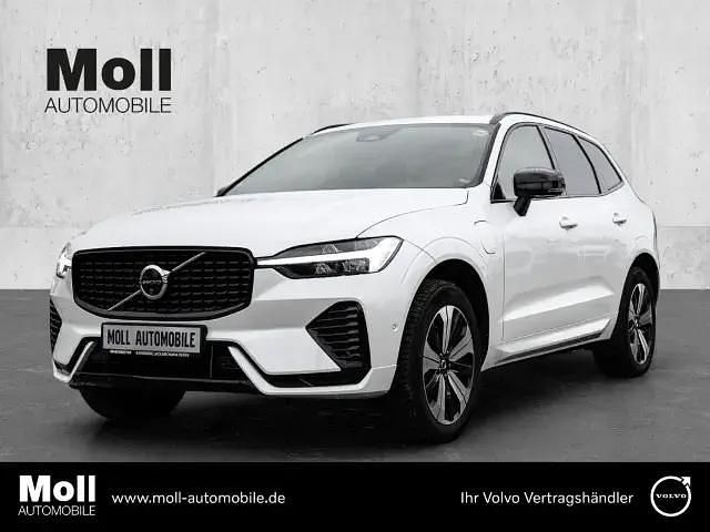 Crystal white pearl Gebraucht 2023 Volvo XC60 Plus SUV | 48.900 € (Fairer Preis) - Bild 1/4