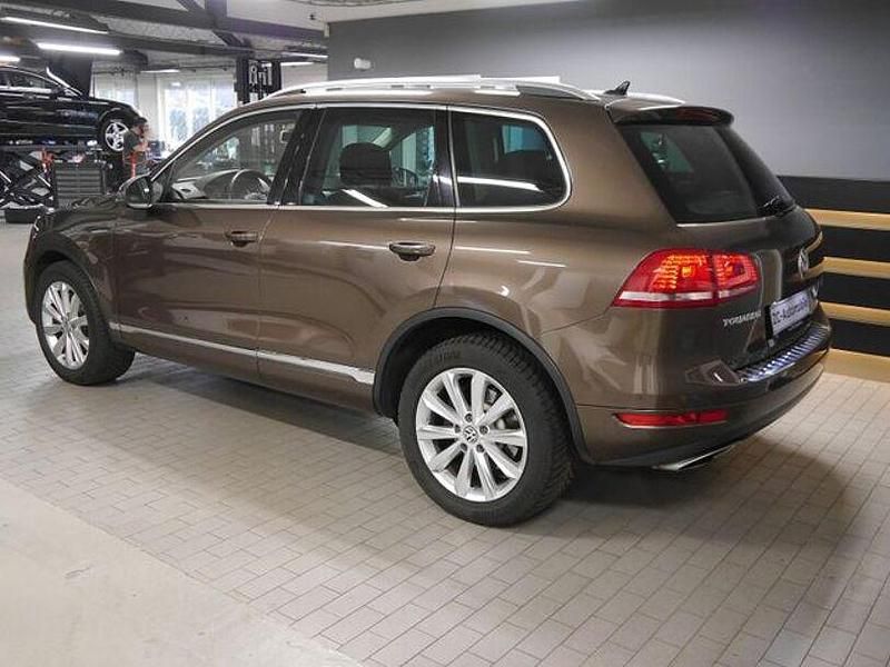 Gebraucht VW Touareg 245 PS (180 kW) 2012 Braun SUV