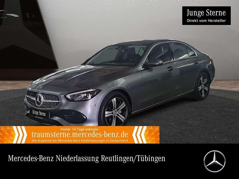 Grau Gebraucht 2022 Mercedes C180 Avantgarde Limousine | 31.990 € (Fairer Preis) - Bild 1/3