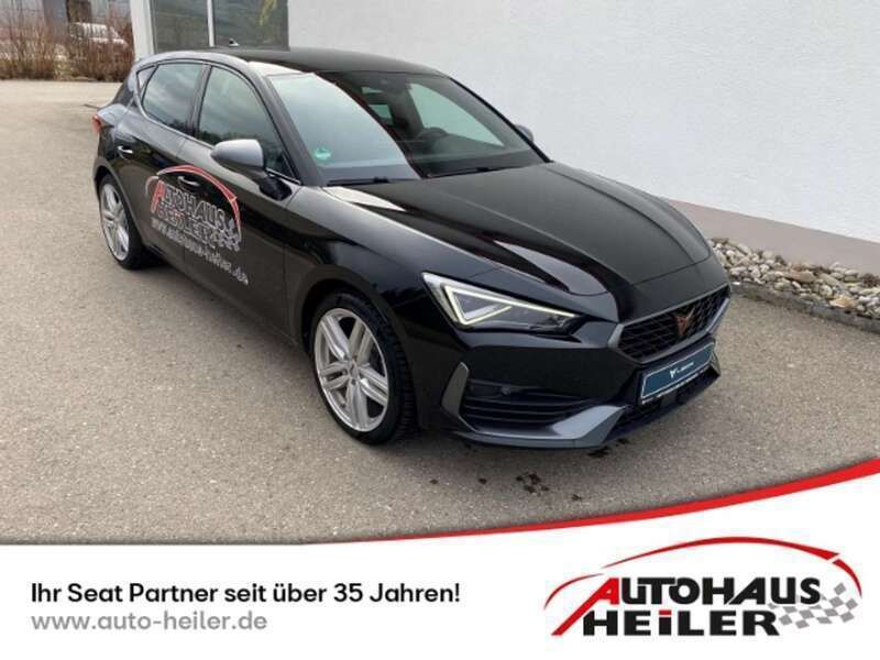Mitternachtsschwarz Gebraucht 2023 Cupra Leon Limousine | 31.890 € (Teuer) - Bild 1/4