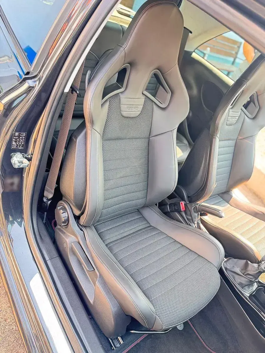 Gebraucht Opel Adam S 150 PS (110 kW) 2016 Schwarz Kleinwagen