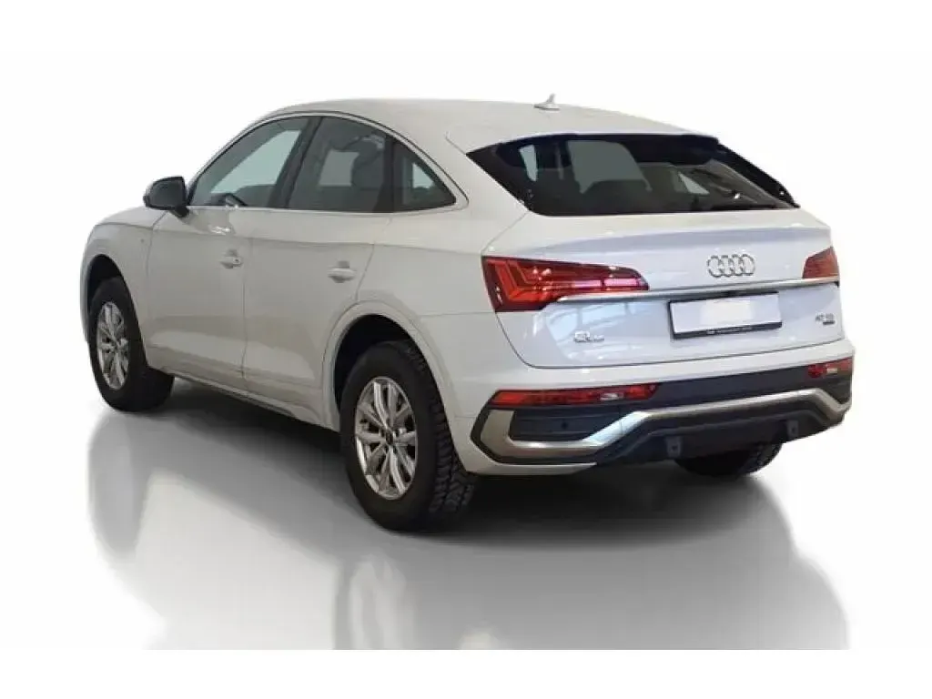 Gebraucht Audi Q5 Business 204 PS (150 kW) 2023 Gletscherweiss (metallic) SUV