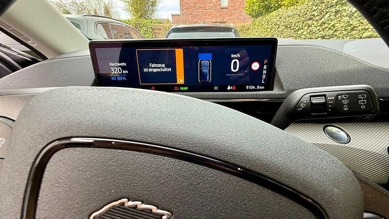 Gebraucht Ford Mustang Mach-E Basis 197 kW (269 PS) 2022 Schwarz SUV