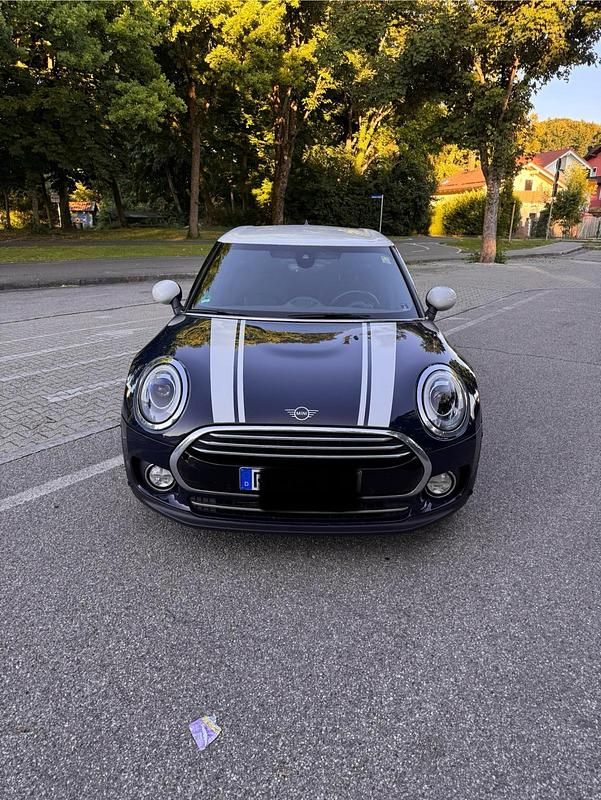 Blau Gebraucht 2018 Mini Clubman Kombi | 16.500 € - Bild 1/4