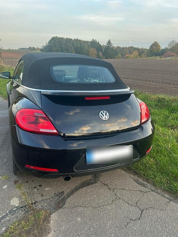 Gebraucht VW Beetle 105 PS (77 kW) 2013 Schwarz Kleinwagen