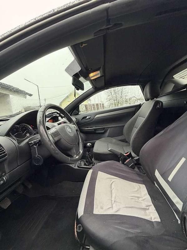 Gebraucht Opel Tigra Enjoy 90 PS (66 kW) 2005 Cabrio