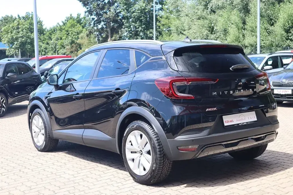 Gebraucht Mitsubishi ASX Plus 91 PS (66 kW) 2023 Schwarz SUV
