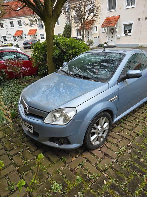 Gebraucht Opel Tigra 125 PS (91 kW) 2006 Blau Cabrio